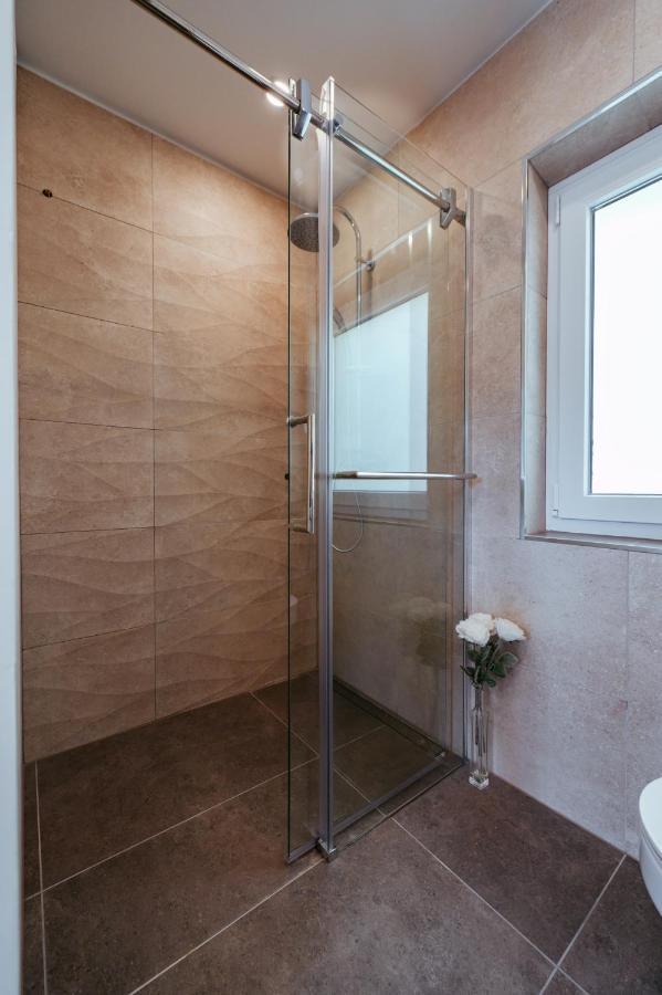 Apartment Oddih With Terrace And Private Sauna 布莱德 外观 照片